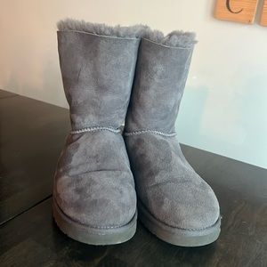 Ugg boots women’s size 10 grey -  minimal use